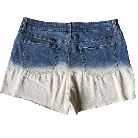Time and Tru Dip Dye Bleach Cut Off Denim Shorts Sz 18 High Waist Distressed - Picture 3 of 4